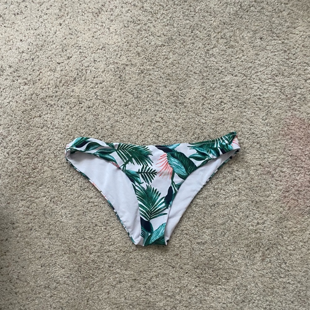 Bikini bottoms